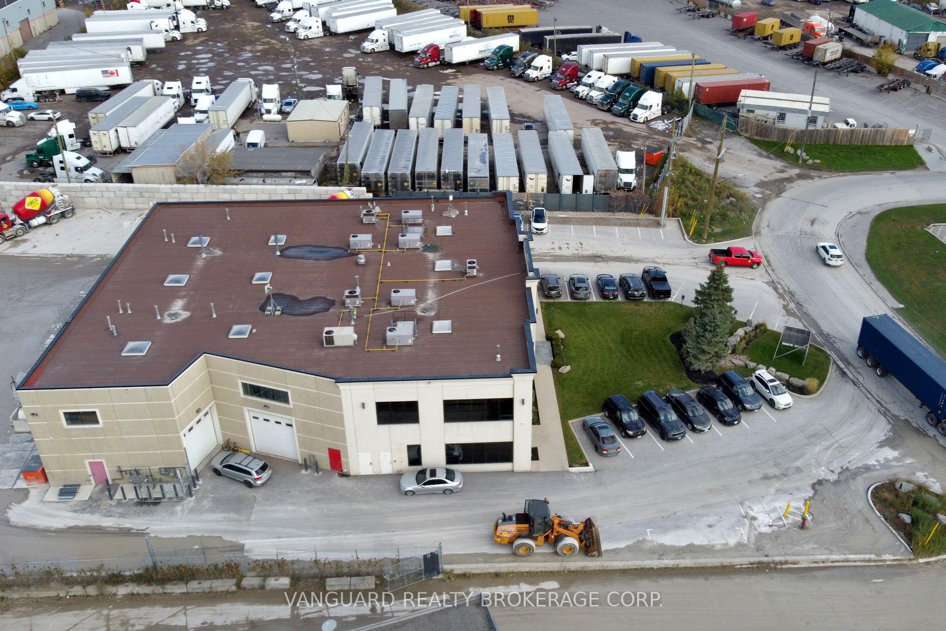 nahphoto.jpg|182\W12923182_1.jpg|/propertyphotos/182/W12923182_1.jpg