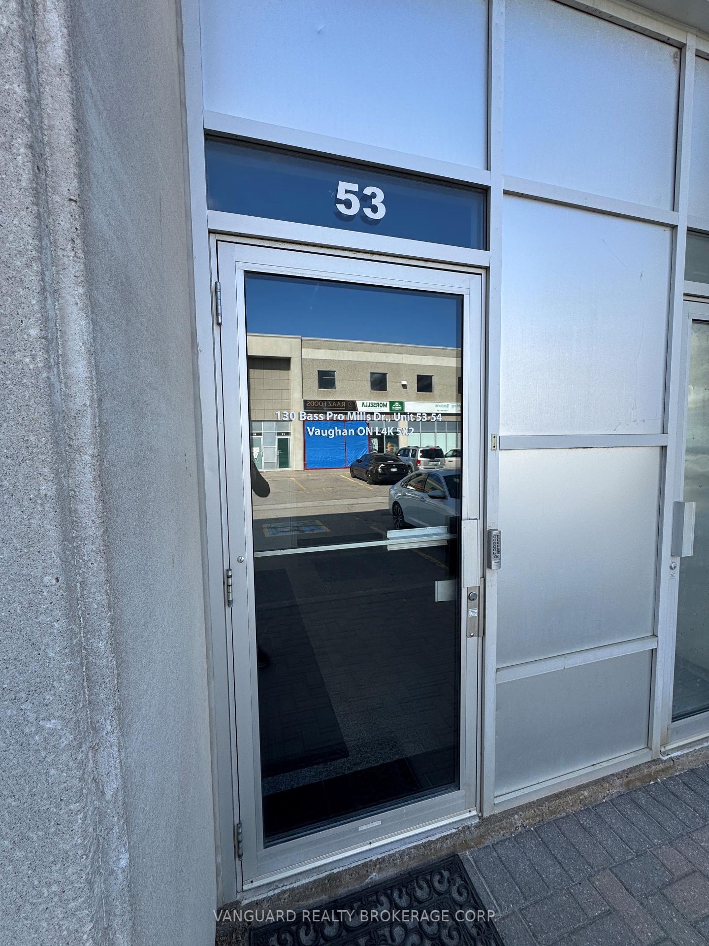 nahphoto.jpg|246\N12403246_1.jpg|/propertyphotos/246/N12403246_1.jpg
