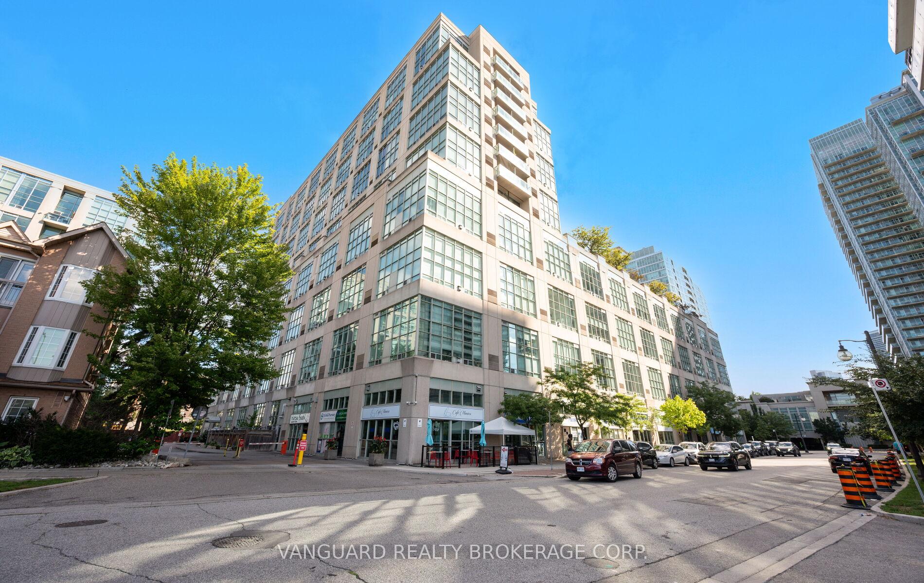 nahphoto.jpg|296\W12363296_1.jpg|/propertyphotos/296/W12363296_1.jpg
