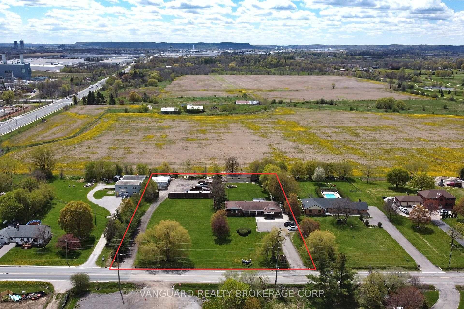 nahphoto.jpg|328\W13124328_1.jpg|/propertyphotos/328/W13124328_1.jpg
