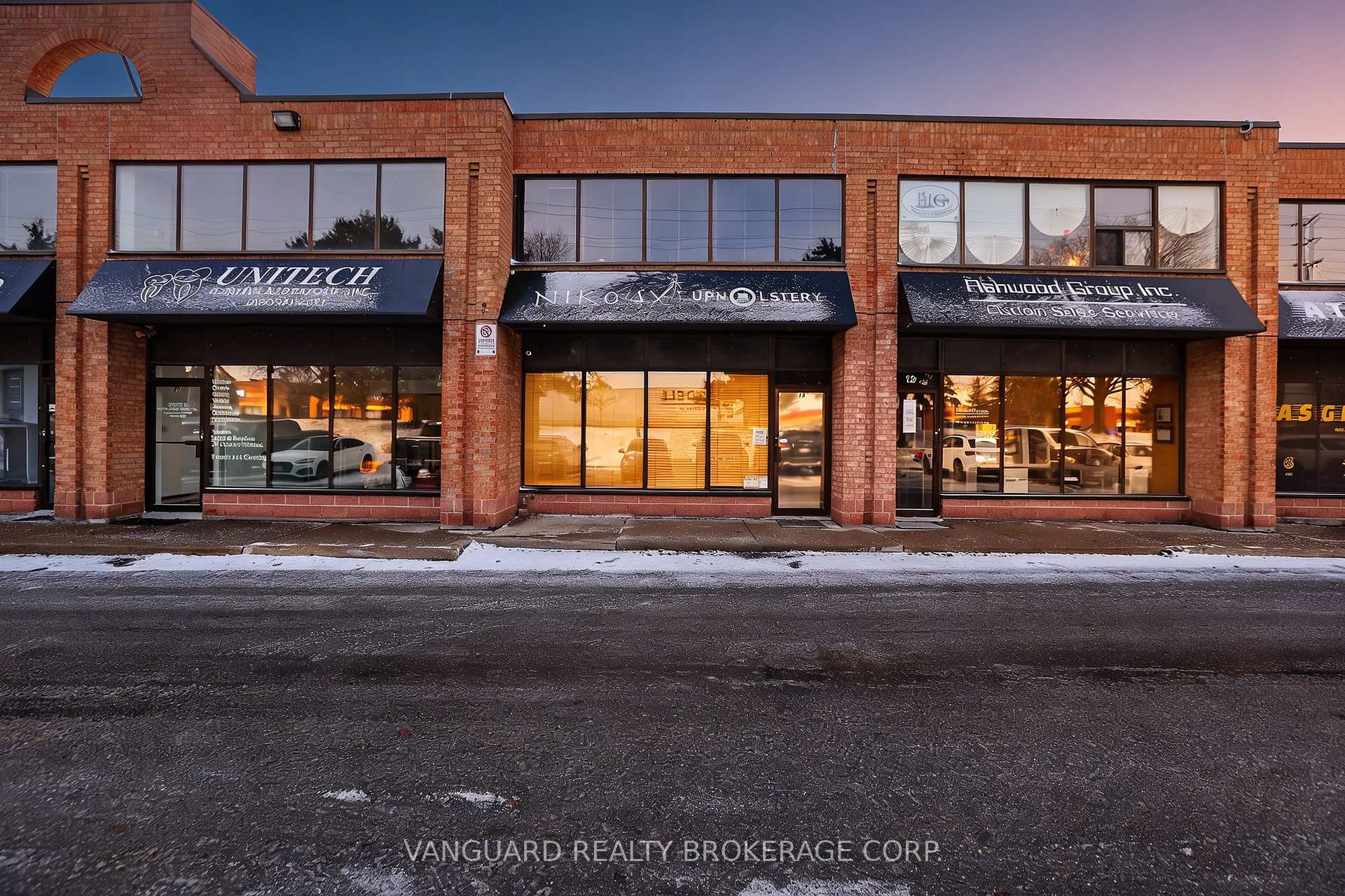 nahphoto.jpg|422\N12913422_1.jpg|/propertyphotos/422/N12913422_1.jpg