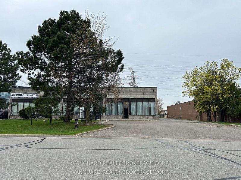nahphoto.jpg|441\N12352441_1.jpg|/propertyphotos/441/N12352441_1.jpg