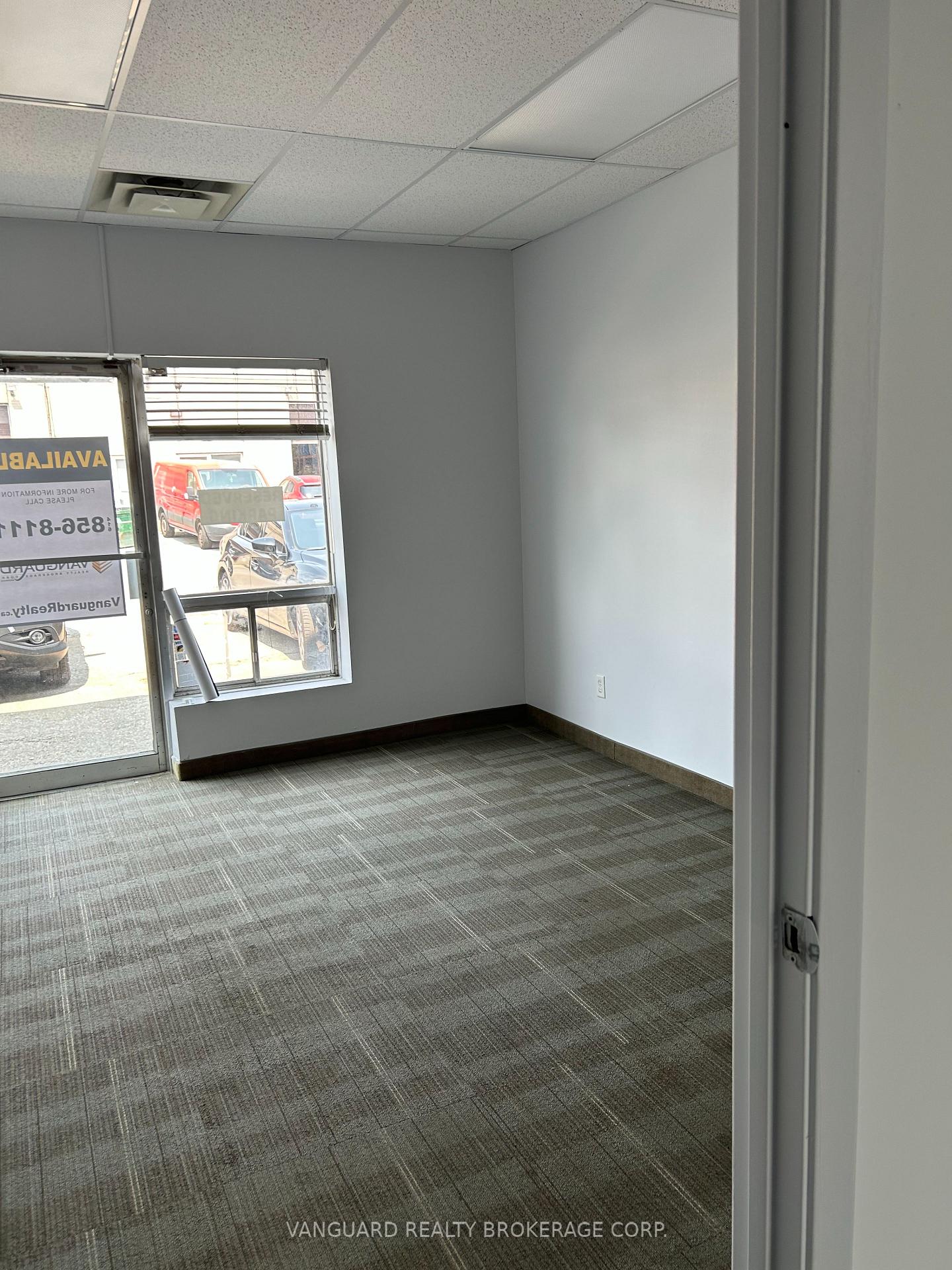 nahphoto.jpg|453\W12317453_1.jpg|/propertyphotos/453/W12317453_1.jpg