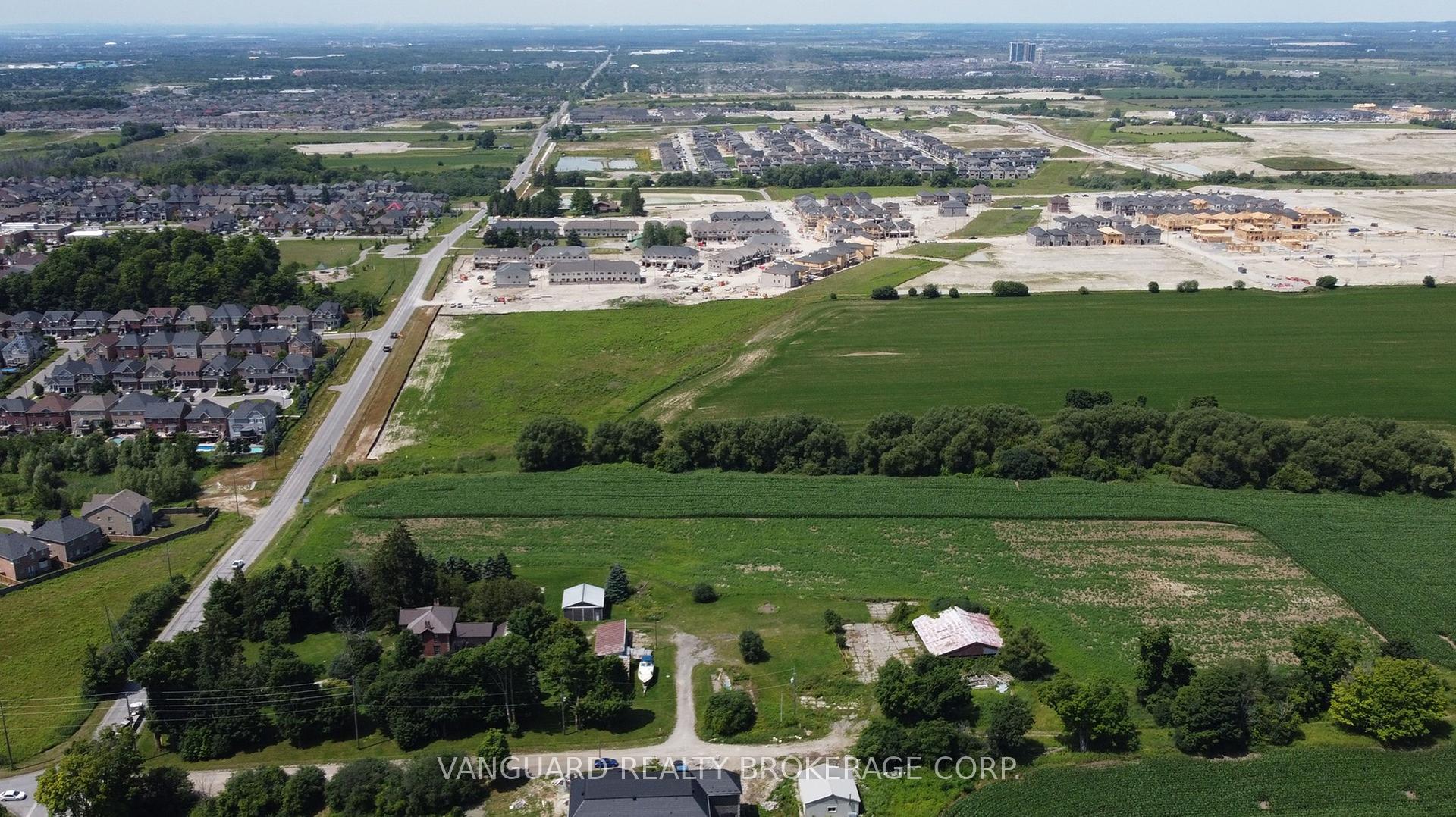 nahphoto.jpg|495\E12388495_1.jpg|/propertyphotos/495/E12388495_1.jpg