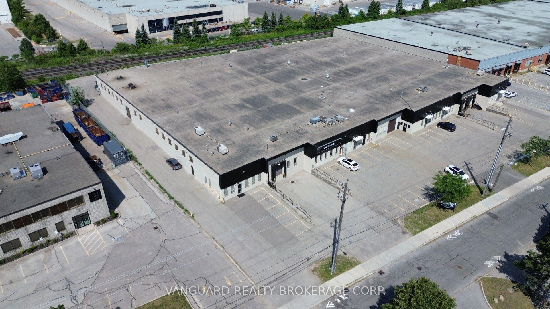 nahphoto.jpg|516\W13633516_1.jpg|/propertyphotos/516/W13633516_1.jpg