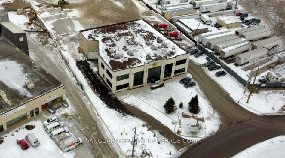 nahphoto.jpg|682\W12216682_1.jpg|/propertyphotos/682/W12216682_1.jpg