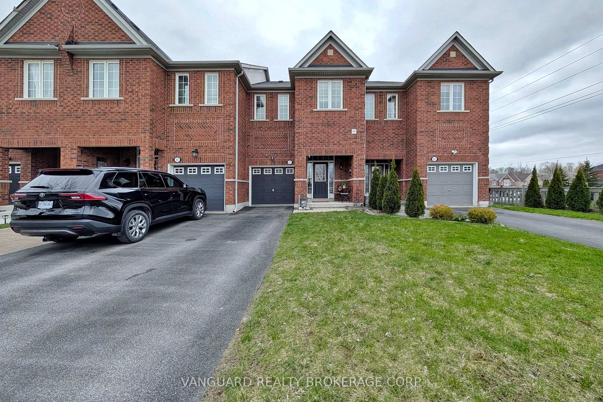nahphoto.jpg|726\N13056726_1.jpg|/propertyphotos/726/N13056726_1.jpg