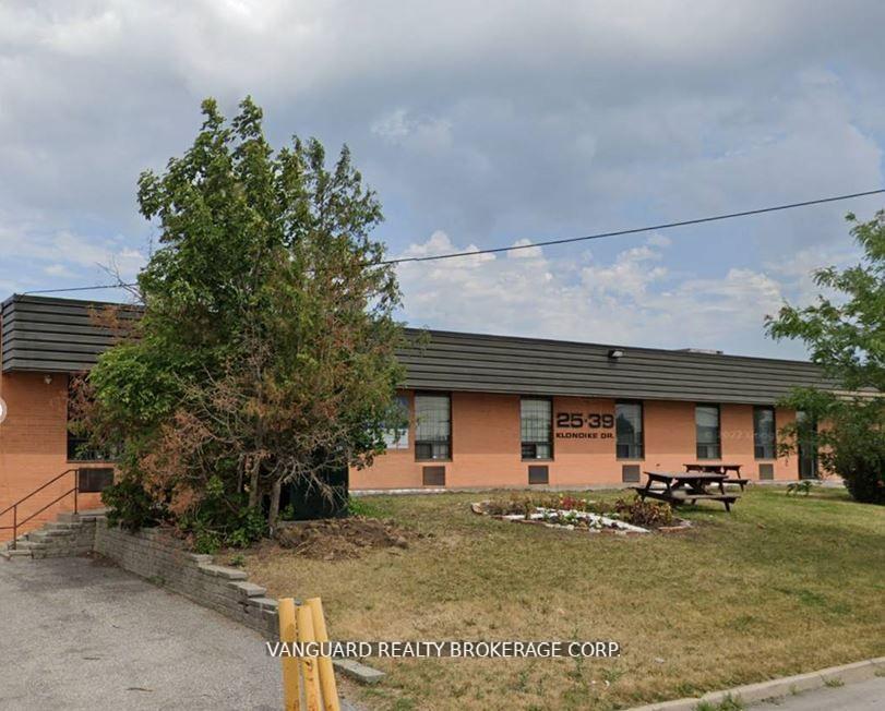 nahphoto.jpg|747\W12307747_1.jpg|/propertyphotos/747/W12307747_1.jpg
