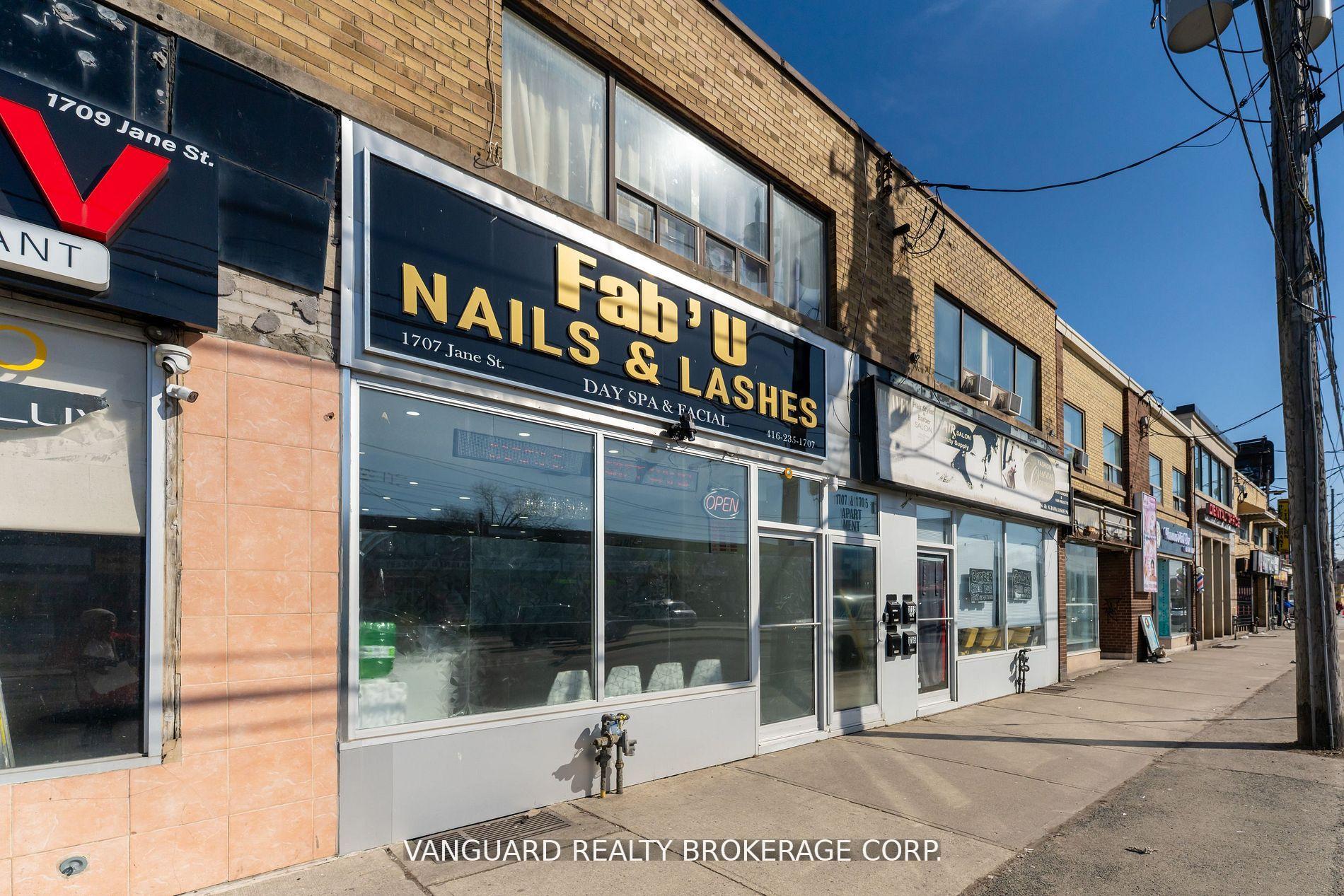 nahphoto.jpg|753\W12207753_1.jpg|/propertyphotos/753/W12207753_1.jpg