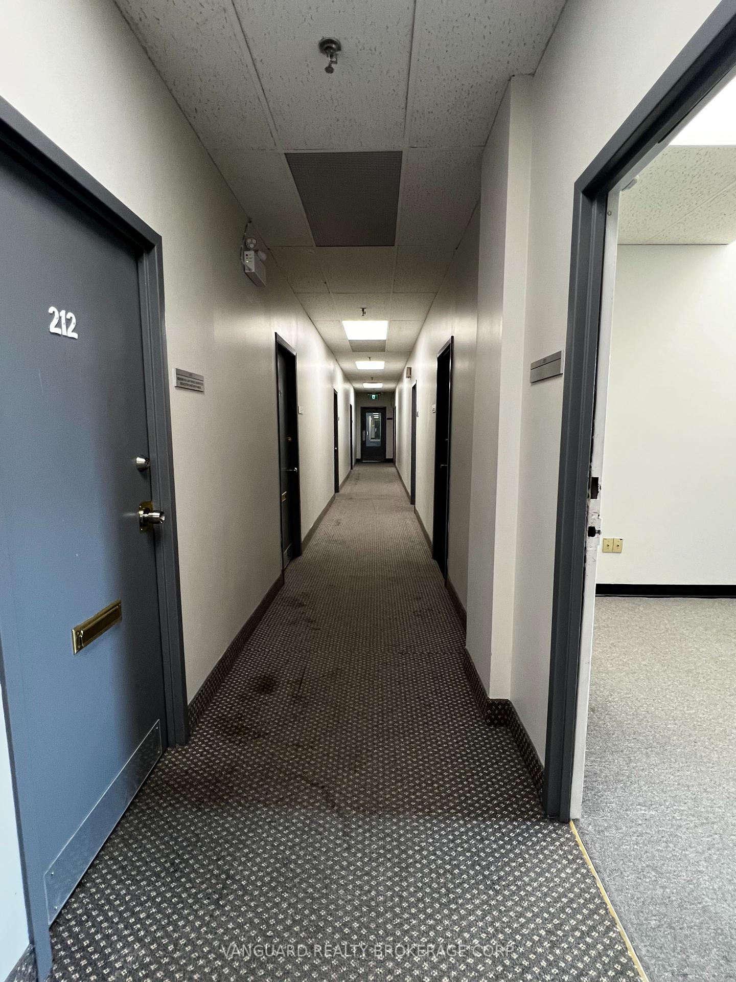 nahphoto.jpg|788\W12304788_1.jpg|/propertyphotos/788/W12304788_1.jpg