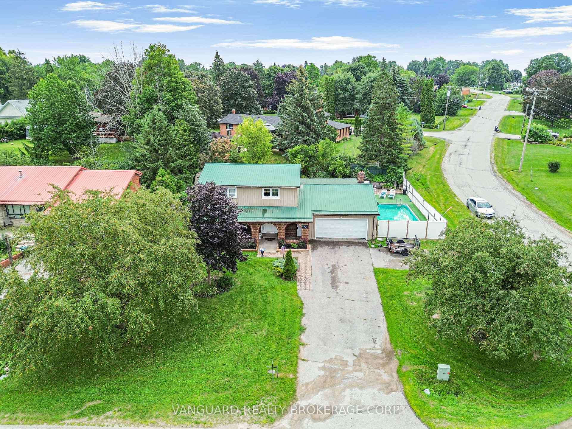 nahphoto.jpg|804\N13658804_1.jpg|/propertyphotos/804/N13658804_1.jpg