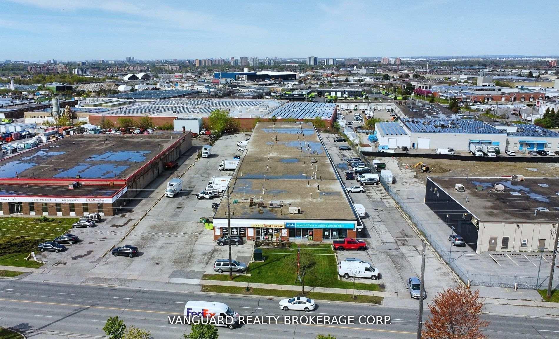 nahphoto.jpg|945\W12381945_1.jpg|/propertyphotos/945/W12381945_1.jpg