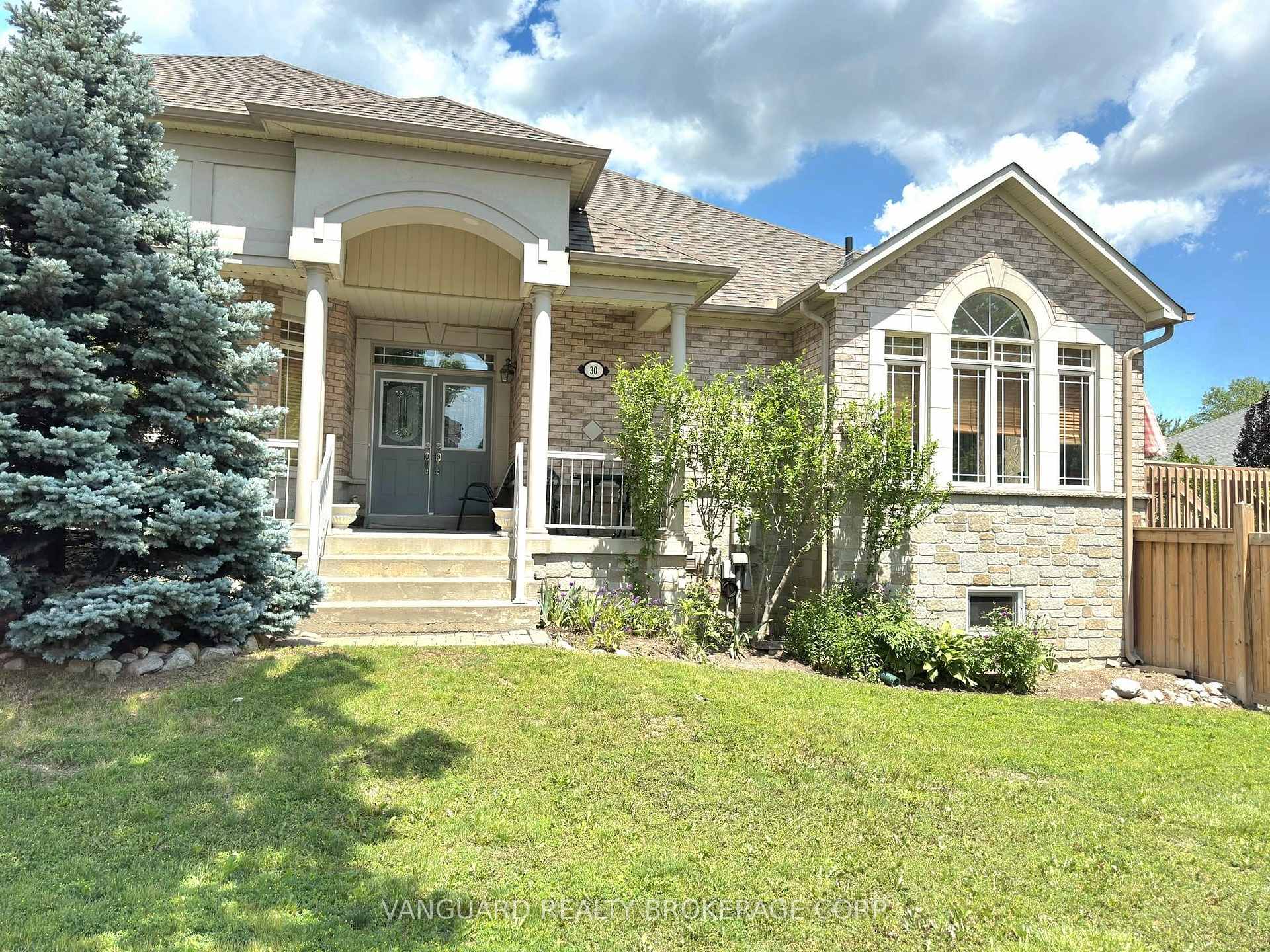 nahphoto.jpg|974\N13555974_1.jpg|/propertyphotos/974/N13555974_1.jpg